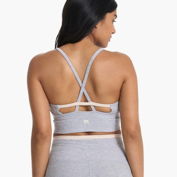 Vuori Long Line Elevation Bra cross back sports bra NWOT - Picture 4 of 10